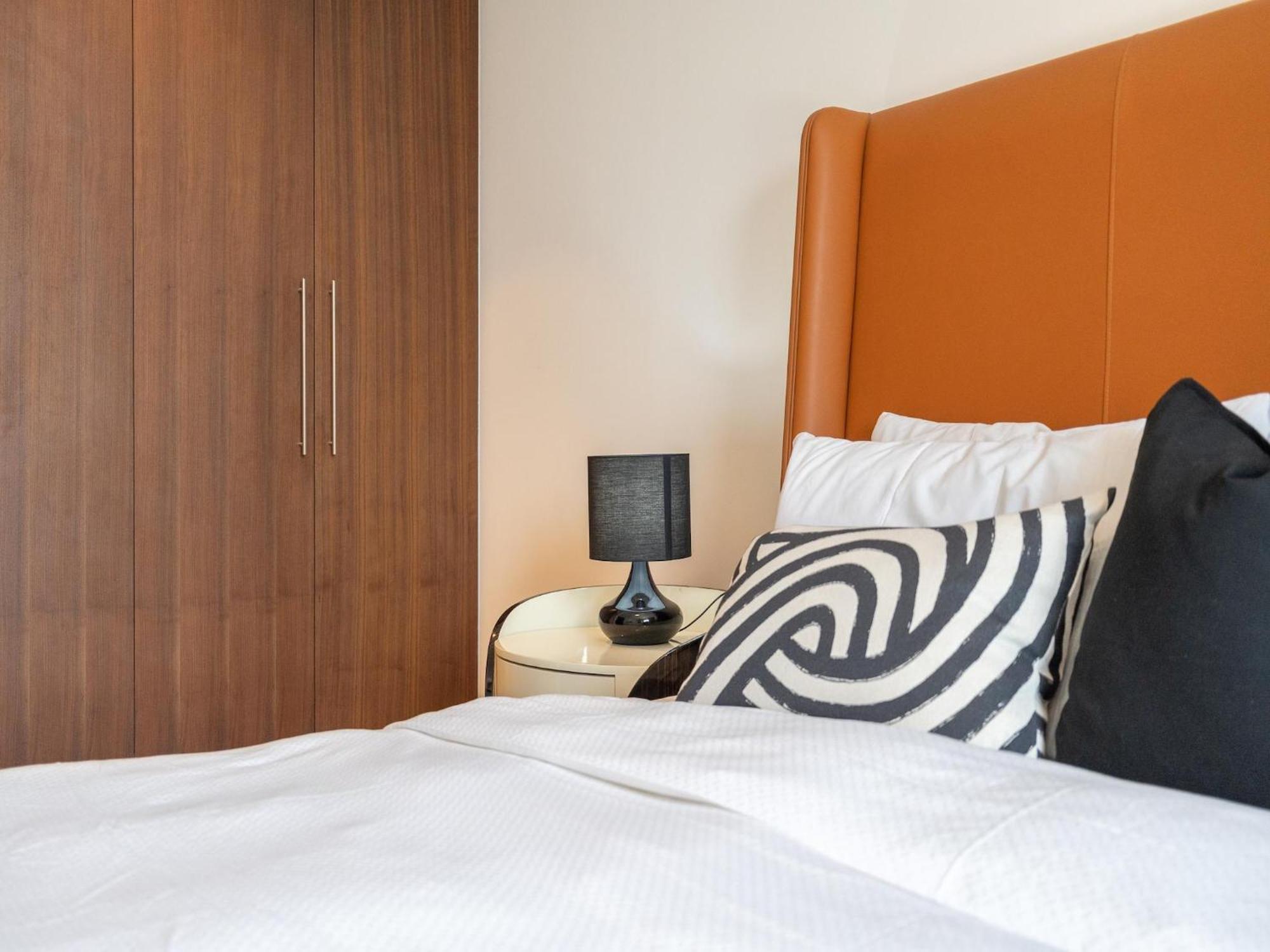 Luxurious Stylish Apartments Across Dubai Mall Burj Khalifa City Views Dış mekan fotoğraf