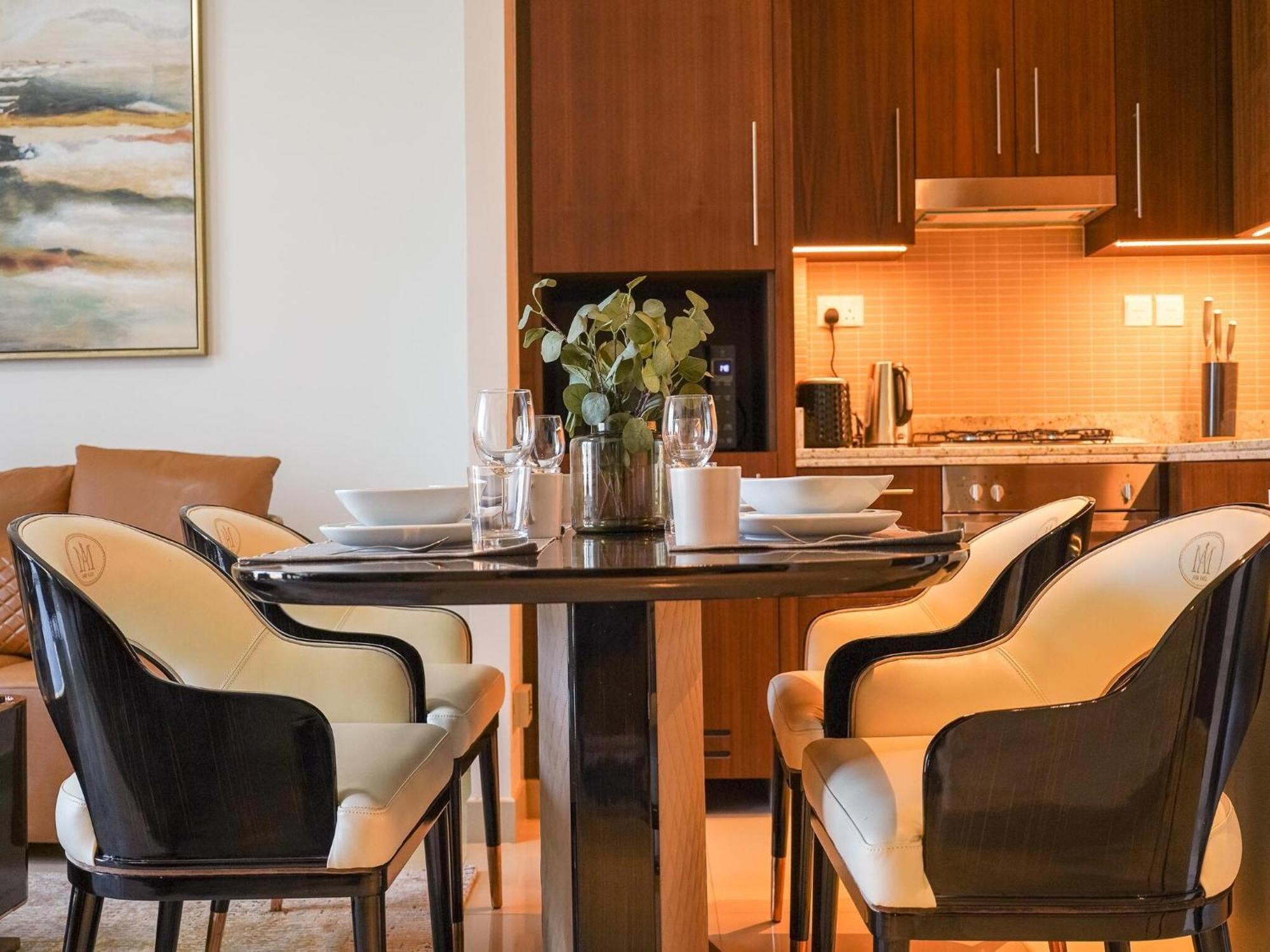 Luxurious Stylish Apartments Across Dubai Mall Burj Khalifa City Views Dış mekan fotoğraf